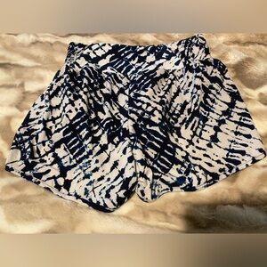 Linc Active Shorts - small